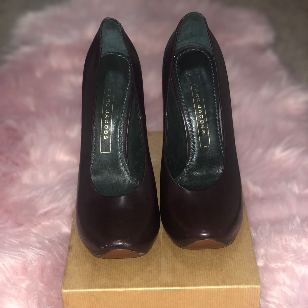 Marc Jacob Fall Wedges - Picture 2 of 4